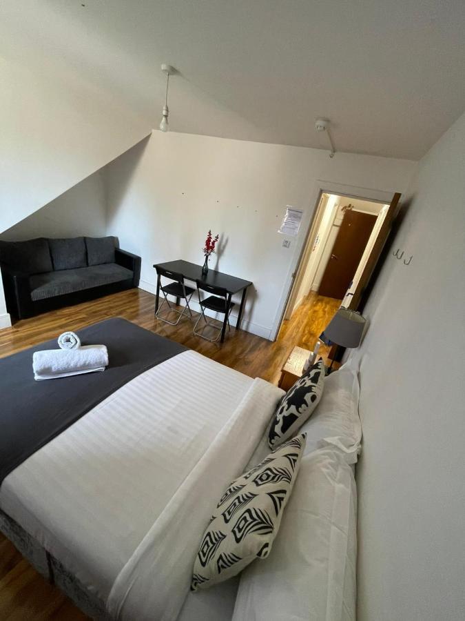 לונדון Sw16 Norbury Guesthouse מראה חיצוני תמונה