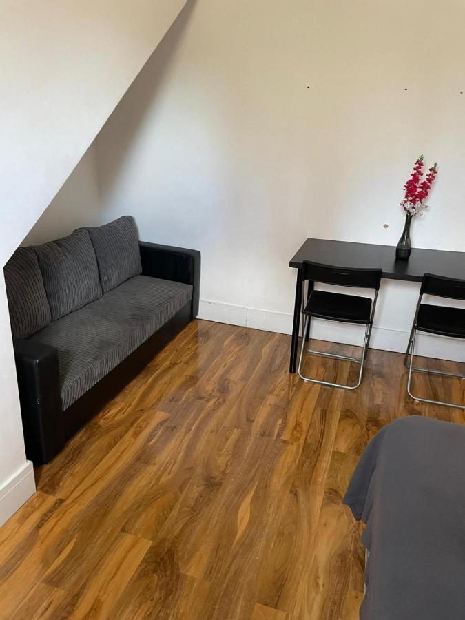 לונדון Sw16 Norbury Guesthouse מראה חיצוני תמונה